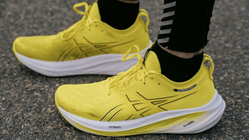 ASICS GEL-Nimbus 26