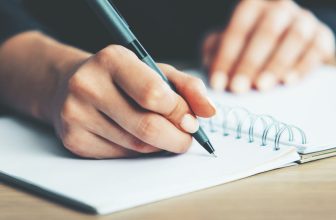 How Starting Your Day With a ‘Brain Dump’ Can Make You More Productive