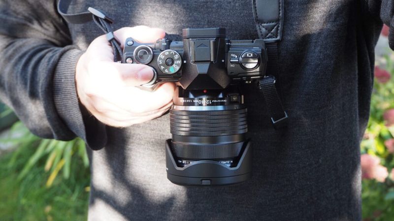 Olympus OM System OM-5