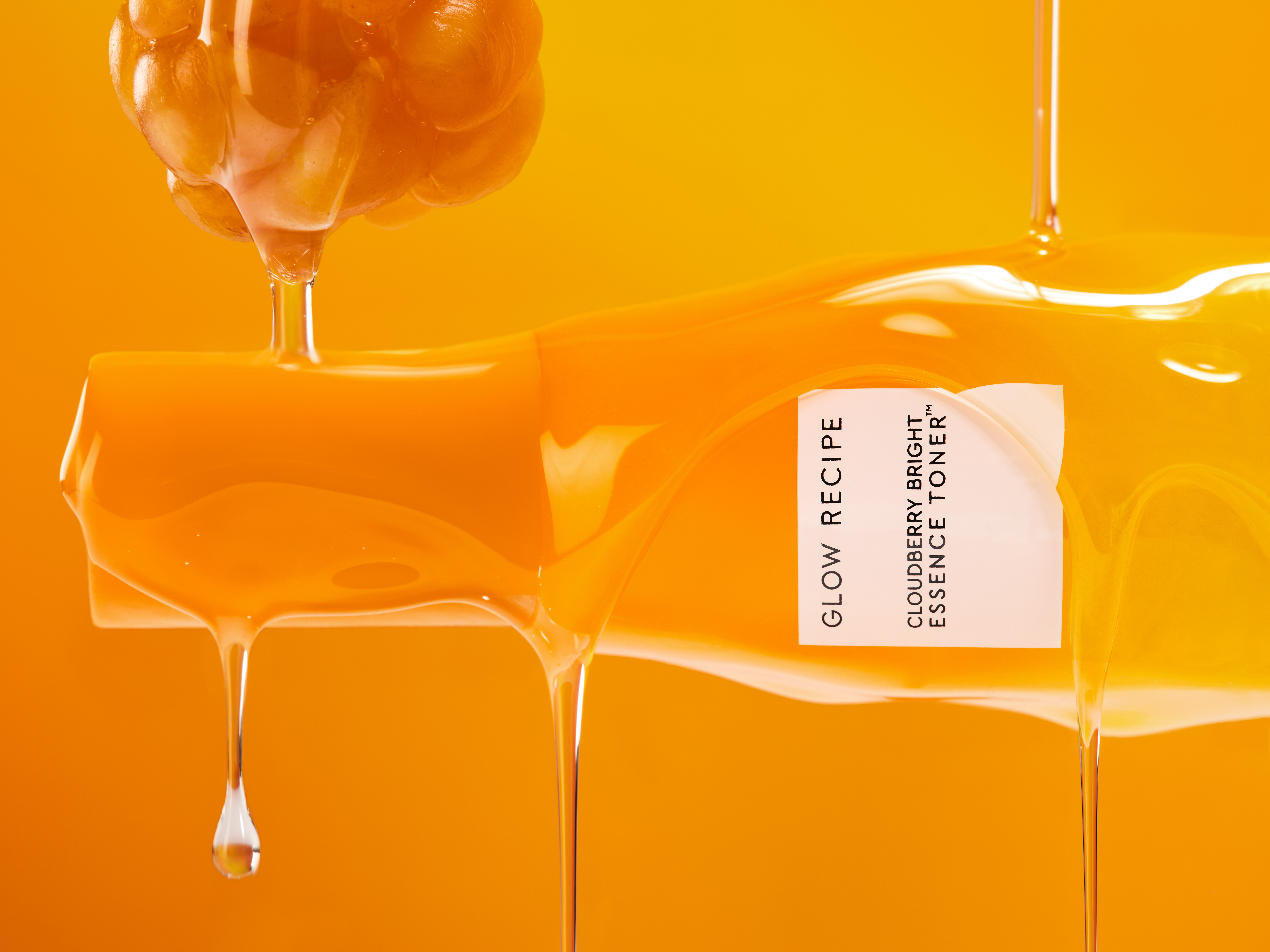 Glow Recipe Cloudberry Bright Essence Toner