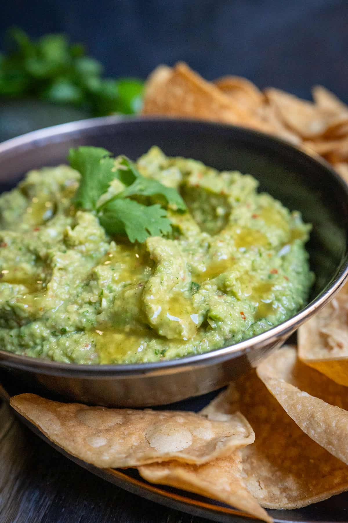 How to make guacamole for tacos and chips