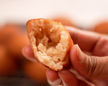 Soft and fluffy Kandarappam - A chettinad delicacy