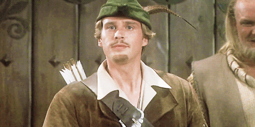 Cary Elwes blows a kiss at the camera 