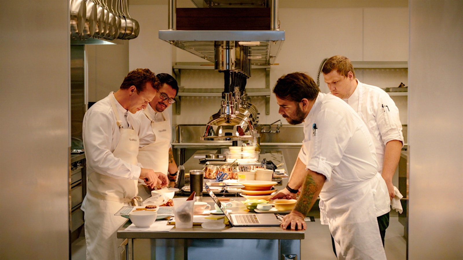  Chefs in the kitchen of Via Aurelia
