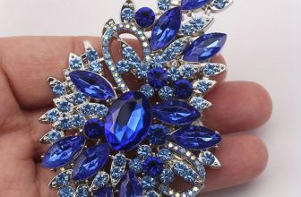 Women Rhinestone Flower Brooch Ladies Clothing Accessories Pins Jewelry