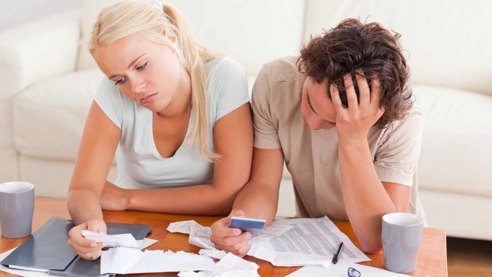 Ways income differences secretly kill your relationship