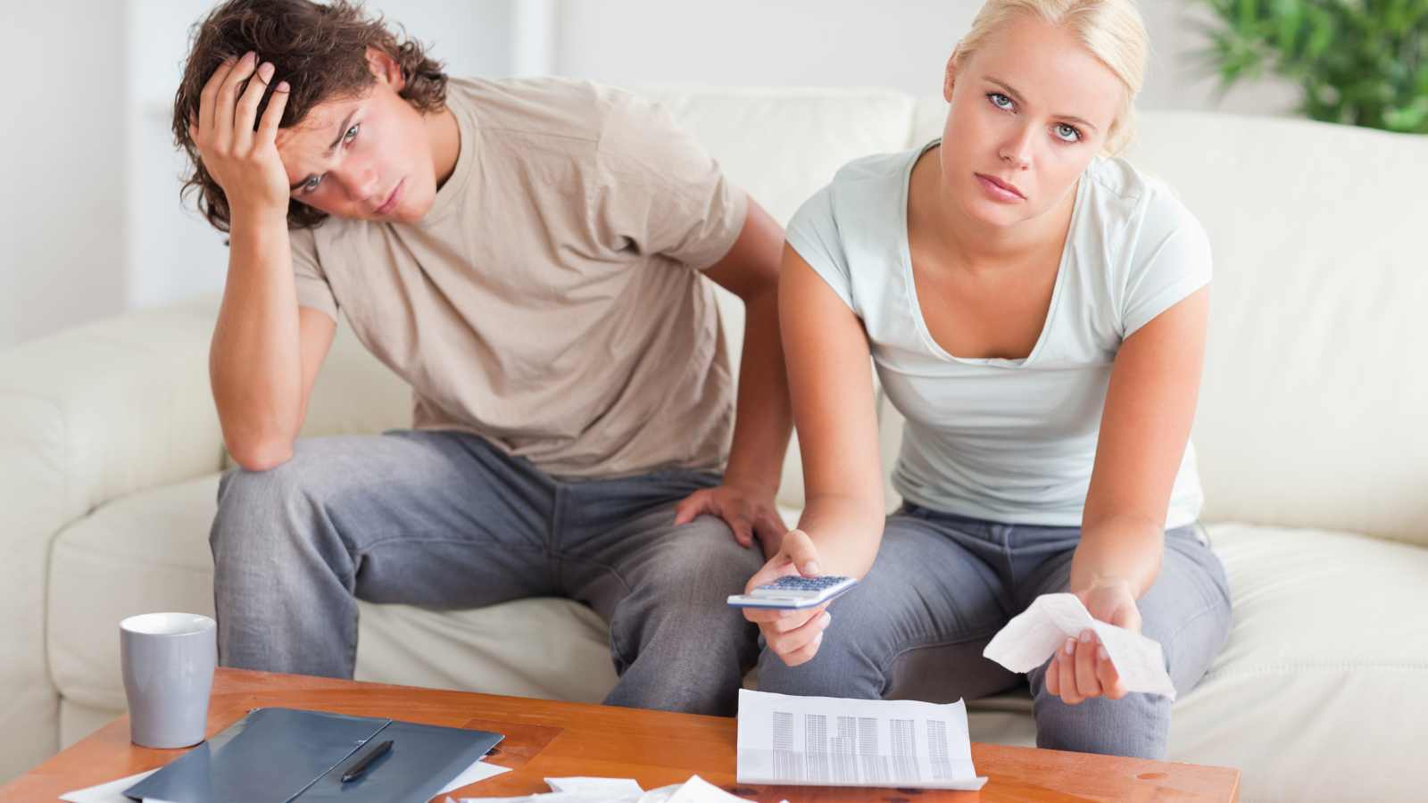 Ways income differences secretly kill your relationship
