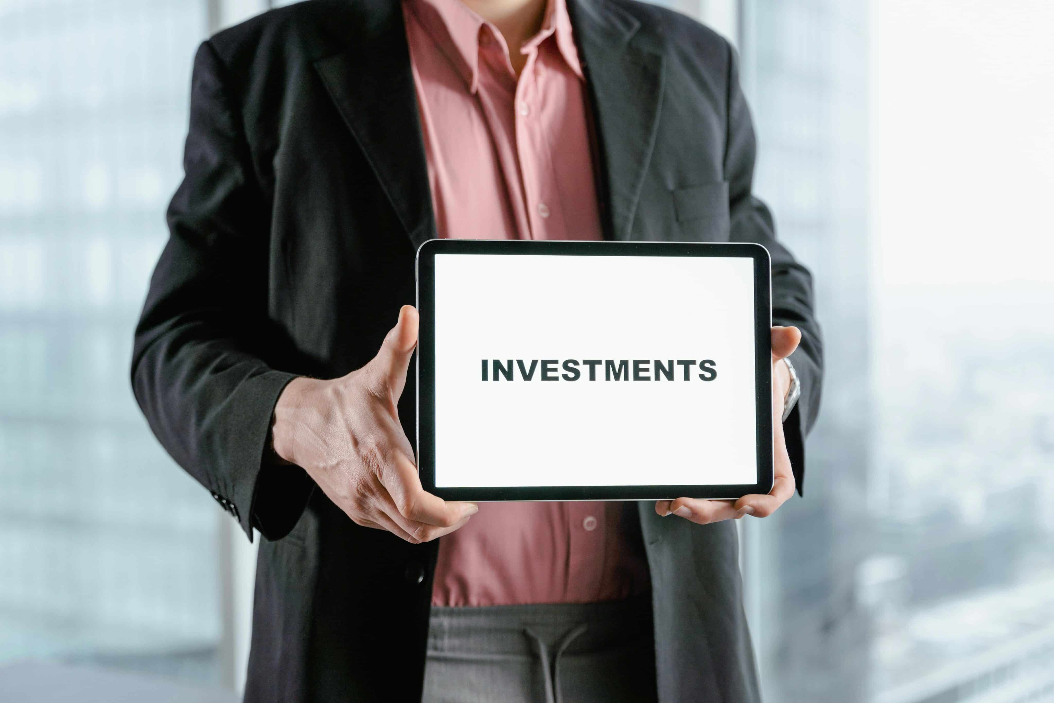 13 Things people look back on and wish they'd done differently