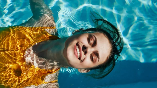 Post-Holiday Skin SOS: 5 Expert Tips From a Facialist (That Go Beyond Drink More Water)