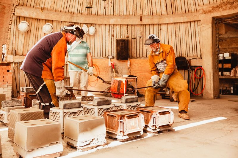 Watching the Bronze Pour: A Jaw-Dropping Live Demonstration