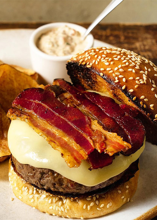 Gramercy Tavern is one of the best places for a burger and Martini in NYC.