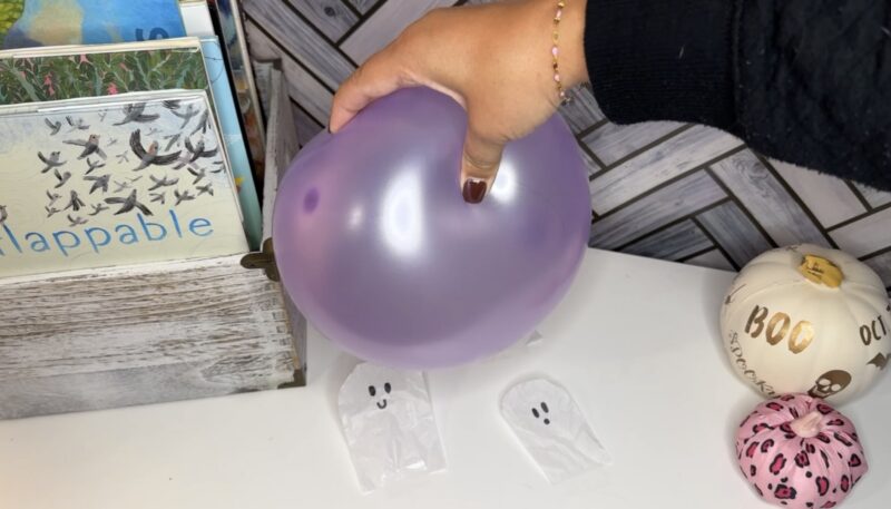 Easy Science Experiments for Kids easy science experiment for kids: static balloon ghosts