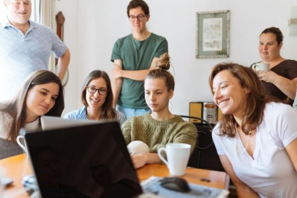 Best Tips for Providing Effective Learning at Scale in Your Company