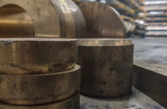 Asteroid fail, copper-jawed mini monster, lithium-ion gets a boost