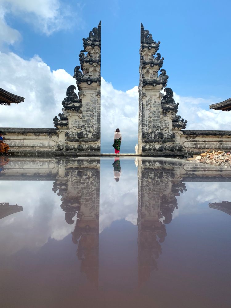 Gates of Heaven at Lempuyang Temple OP