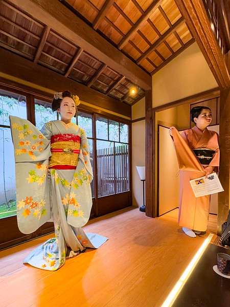 Maiko in kimono