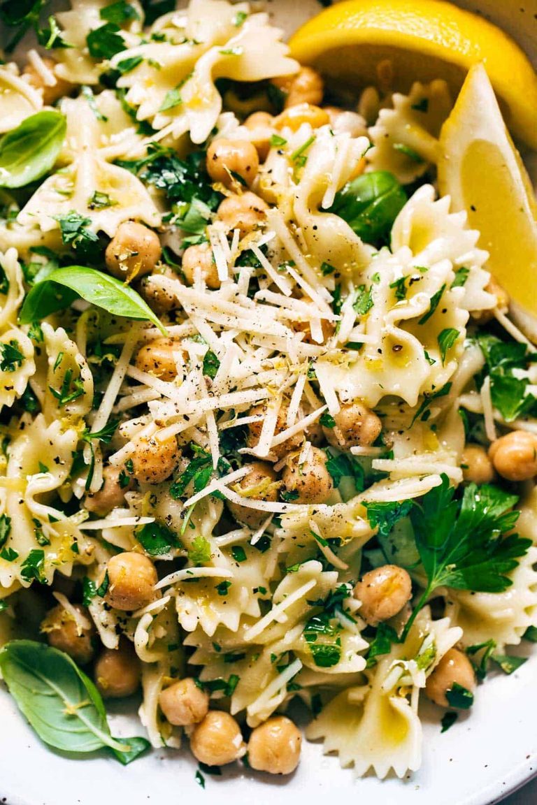 Lemon herb pasta salad with chickpeas.