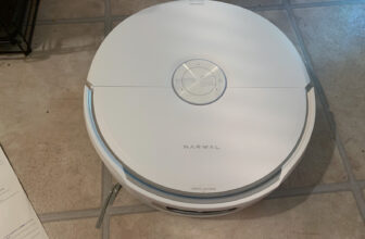 NARWAL Flow 2 Robot Vacuum and Mop Review (Tested in a Busy Home with 7 Pets)