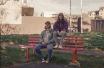 Girlhood return with sun-soaked track ‘Lemon Aid’ – LOUD WOMEN
