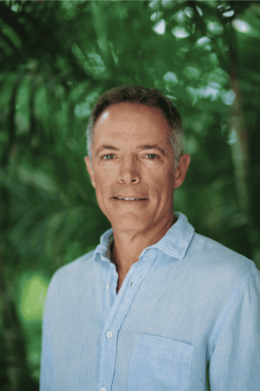 Author headshot of Ricardo Santa Cruz