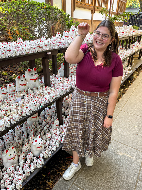 Amanda at Gotokuji lucky cat temple
