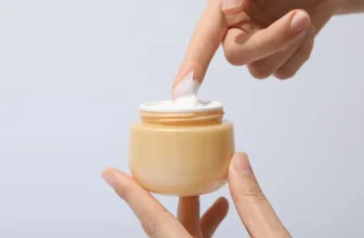 Keep Your Skin Calm and Healthy