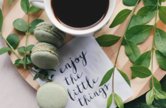 10 Quotes About Minimalism (things I tell myself when I want to simplify life)
