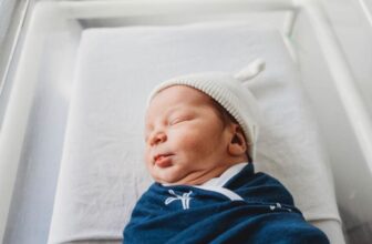 Fresh 48: The Best Photos to Take in the Hospital After Birth