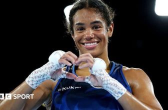 European Boxing Championships: Chantelle Reid, Damar Thomas & Abdul Burton guarantee medals after reaching semi-finals