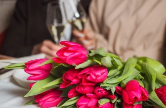 Best Flowers for a Date That Make the Right Impression