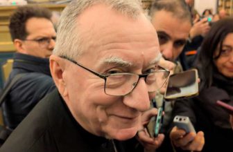 Cardinal Parolin says nations should work together to face the threats of AI