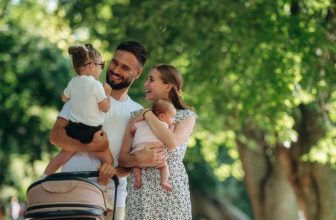 Churchgoing Catholic couples trend the happiest, report finds