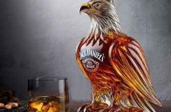 Unique Eagle Whiskey Glass Decanter Bottle Exquisite Decor Gifts for Men, Dad.