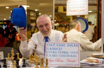 ‘Mister Dionísio’, Who Played Chess At Brazilian Mall For 20 Years, Dies At 96