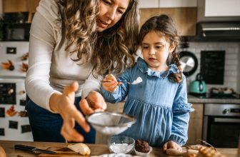 10 Fall Recipes for Grandparents and Grandkids to Cook Together
