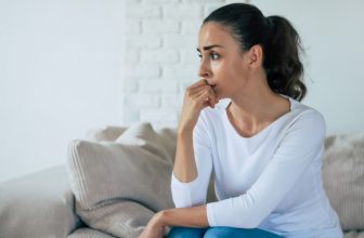 5 Christian Songs to Help You Pray Through Grief