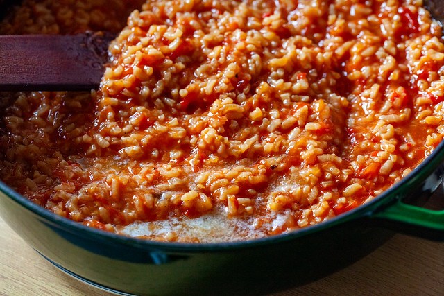 tomato risotto with frizzled onions-10