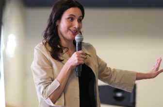 Texas Dem Gina Hinojosa calls Biden ‘silent’ on immigration: ‘He hid from it’