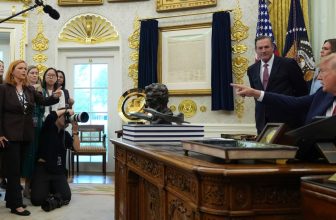 Trump sticks with Maria Elvira Salazar despite criticism of his immigration policy