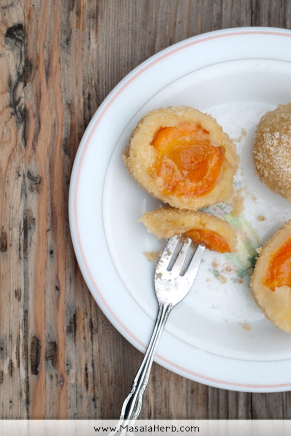 Apricot Dumplings [Marillenknodel] #dessert #Austrian #Recipe www.masalaherb.com