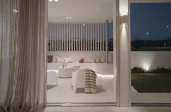 Aluminium Battens vs Timber Battens