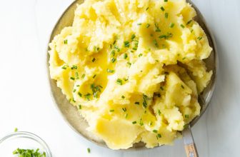 Creamy Dairy-Free Yukon Gold Mashed Potatoes