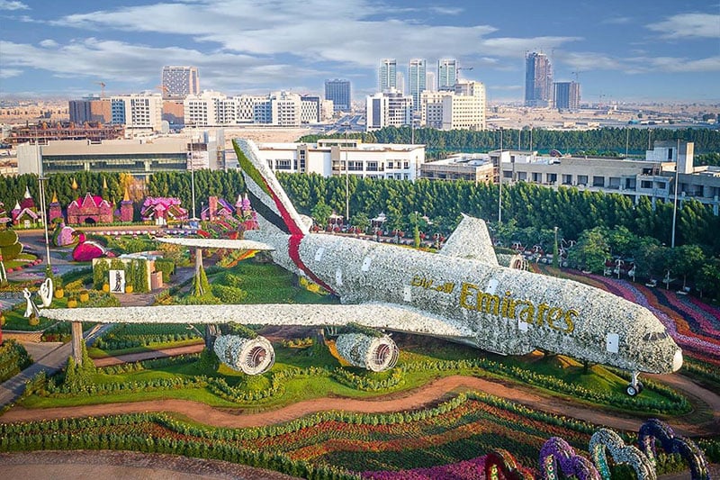 dubai miracle garden A380
