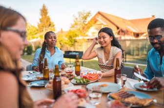 Discover it Student Chrome card review: Simple gas and dining rewards for students