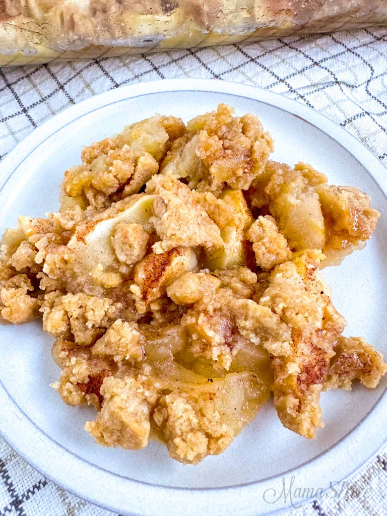 A serving of gluten-free apple crisp.
