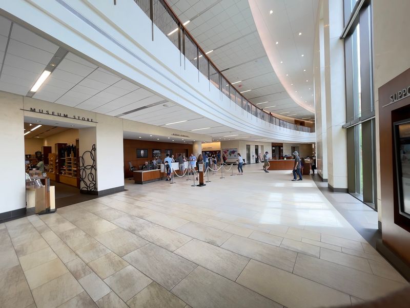 Hours, Tickets, and Planning Your Visit