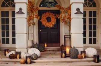 How to Create a Sumptuously Spooky Halloween Doorscape That Screams Luxury