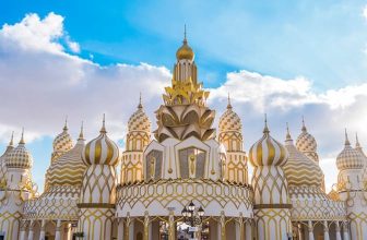 Dubai Police warns Global Village visitors against fake VIP packs