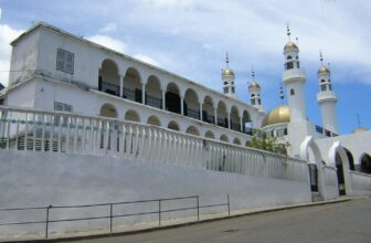 Comoros: Arab by Tongue