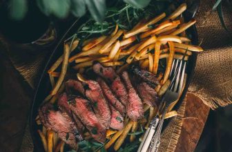 Pan-Seared Merlot Steak – Girl Carnivore
